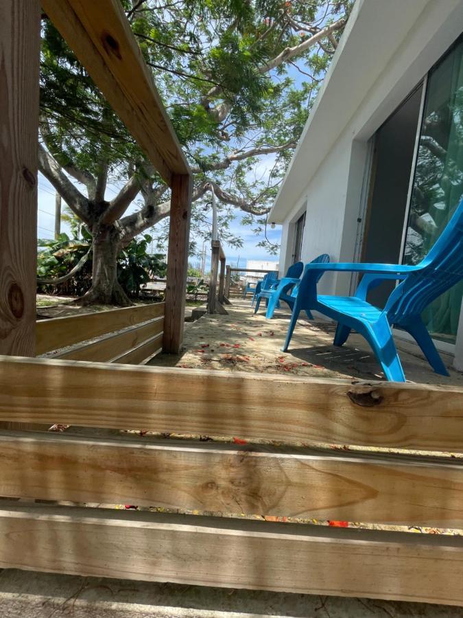 Las Olas Beach Apartments Arecibo Eksteriør bilde