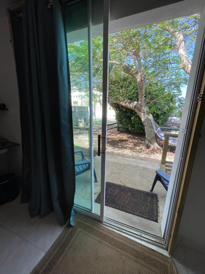 Las Olas Beach Apartments Arecibo Eksteriør bilde