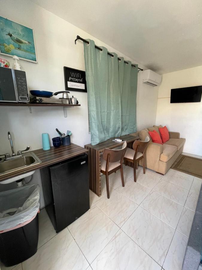 Las Olas Beach Apartments Arecibo Eksteriør bilde
