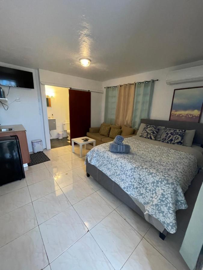 Las Olas Beach Apartments Arecibo Eksteriør bilde